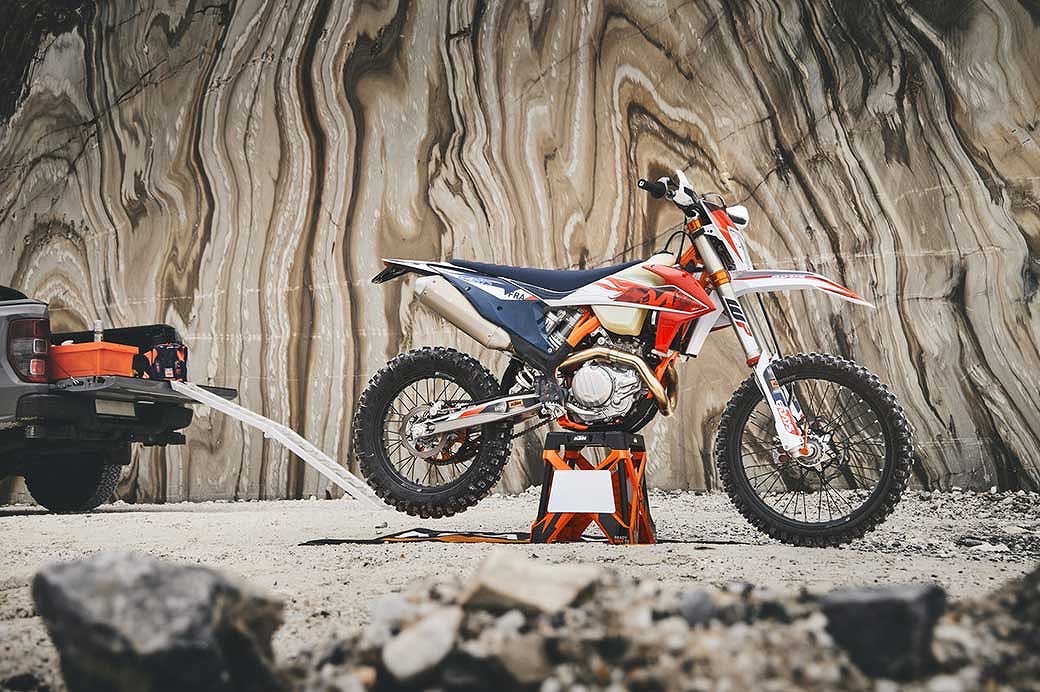 KTM250TPI 外装一式 2023年モデル ポルトガルカラー - パーツ