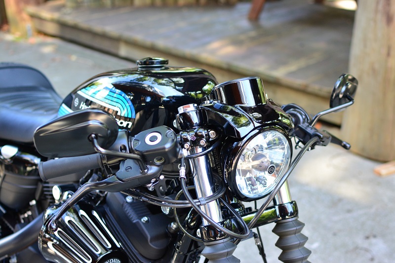 お値打ち中古車情報！ XL1200NS純正セパハン＆バックステップ