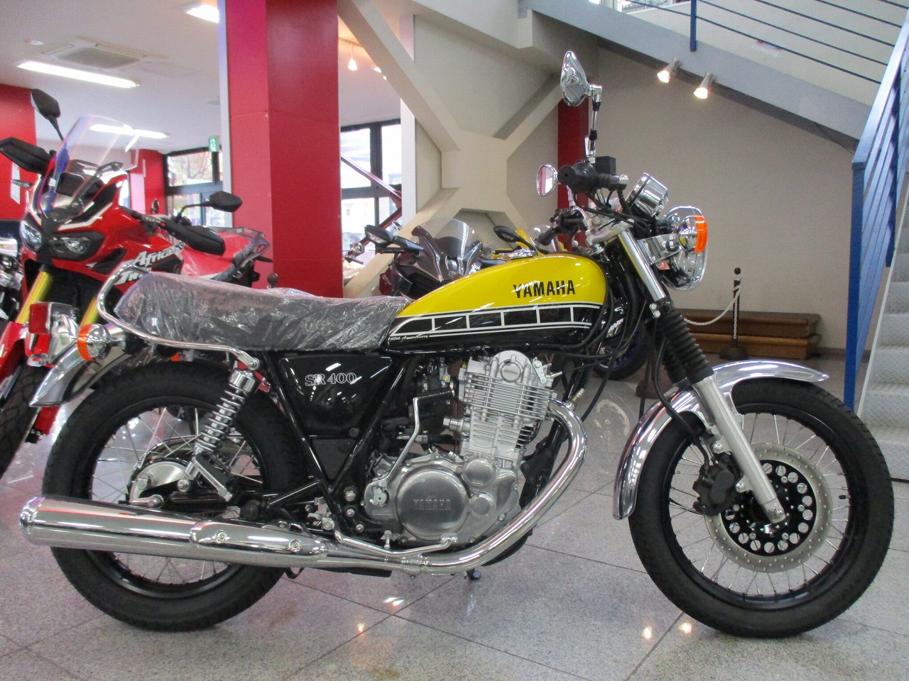 ヤマハ受注生産限定モデルsr400 Xsr900在庫ございますよ 最新情報 U Media ユーメディア 中古バイク 新車バイク 探しの決定版 神奈川 東京でバイク探すならユーメディア ヤマハ受注生産限定モデルsr400 Xsr900在庫ございますよ 最新情報 U Media ユーメディア 中古バイク 新車バイク 探しの決定版 神奈川 東京でバイク探すならユーメディア